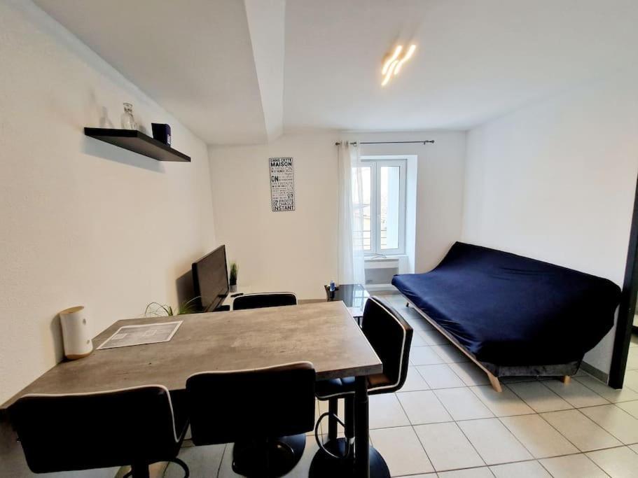 Agreable Appartement T2 Centre Ville 瓦朗斯 外观 照片