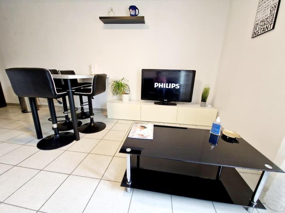 Agreable Appartement T2 Centre Ville 瓦朗斯 外观 照片